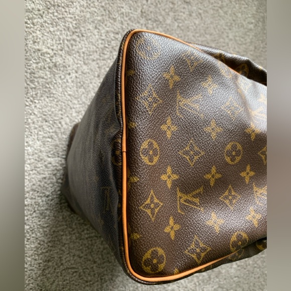 Louis Vuitton Brown and Tan Monogram speedy 40 - Picture 9 of 16